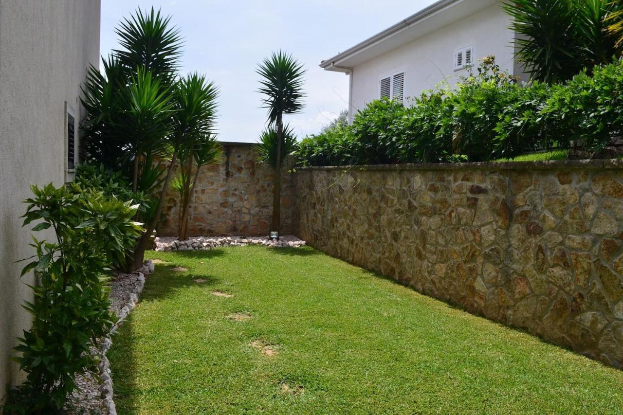 Valadas Guest House Canedo  المظهر الخارجي الصورة