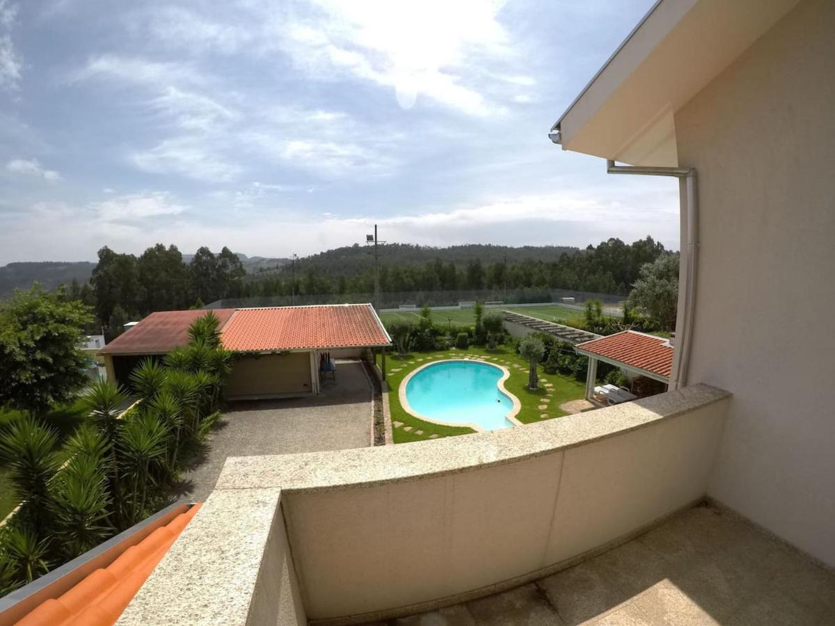 Valadas Guest House Canedo  المظهر الخارجي الصورة
