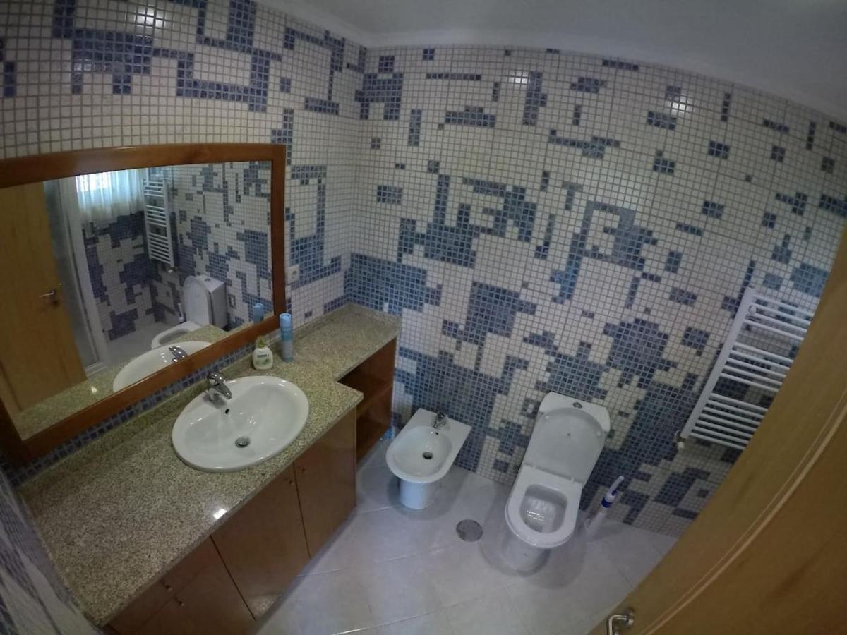 Valadas Guest House Canedo  المظهر الخارجي الصورة