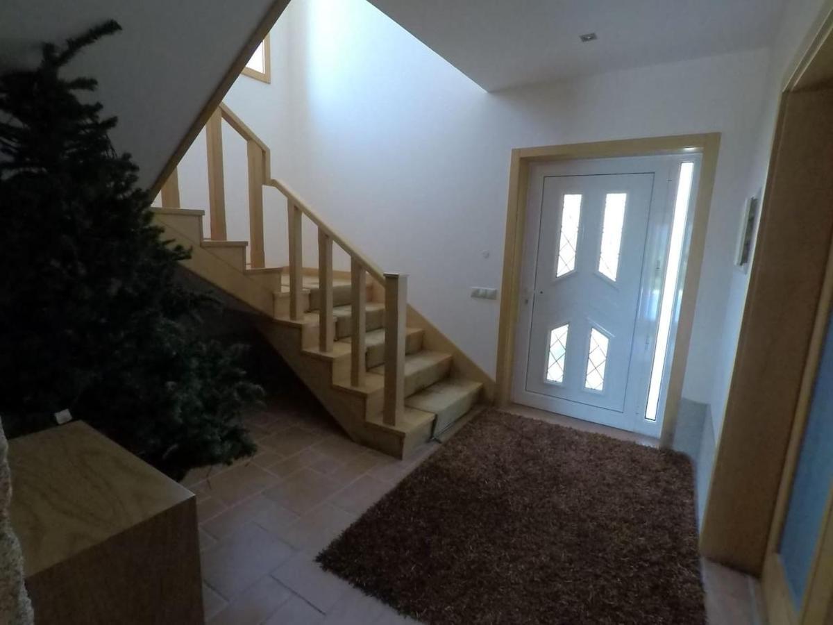 Valadas Guest House Canedo  المظهر الخارجي الصورة