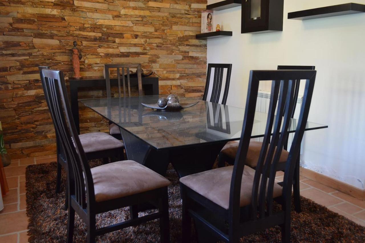 Valadas Guest House Canedo  المظهر الخارجي الصورة