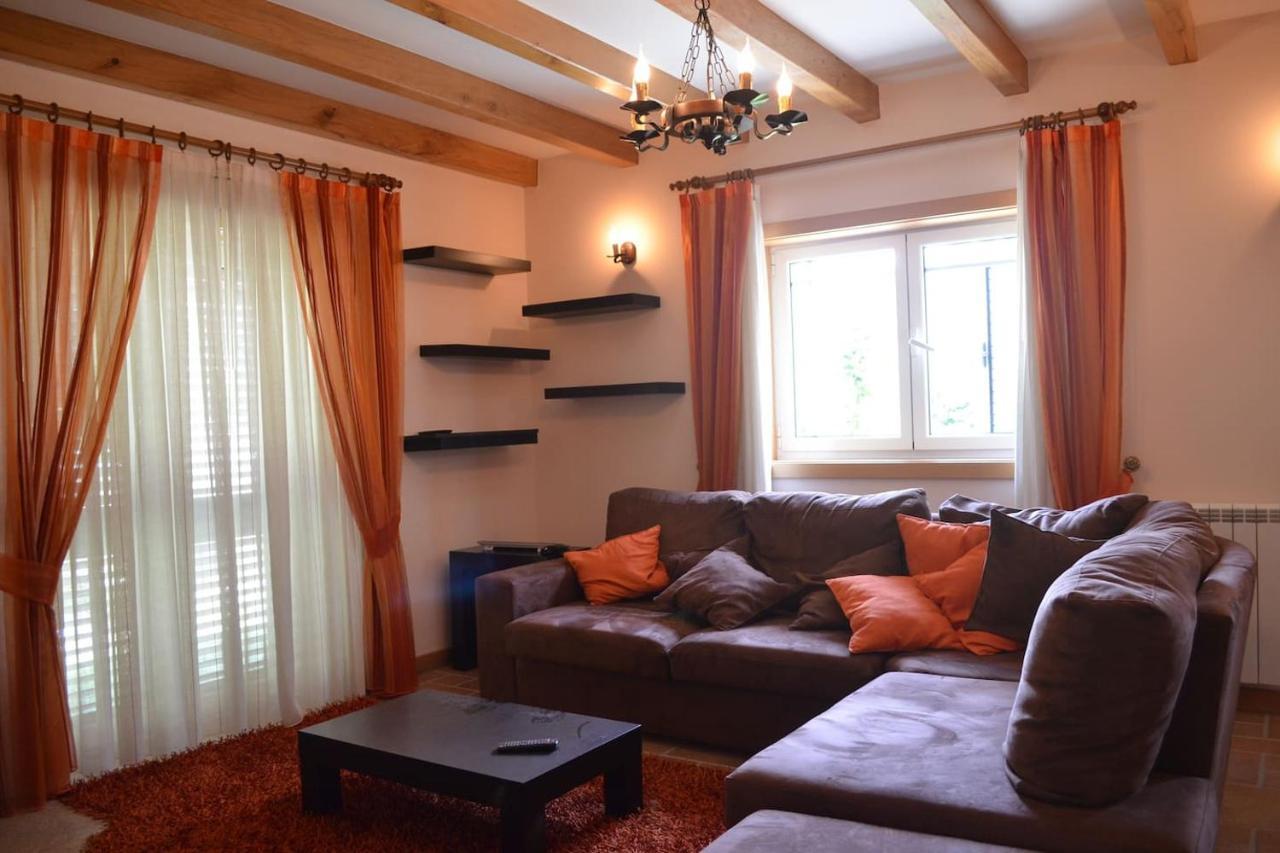 Valadas Guest House Canedo  المظهر الخارجي الصورة